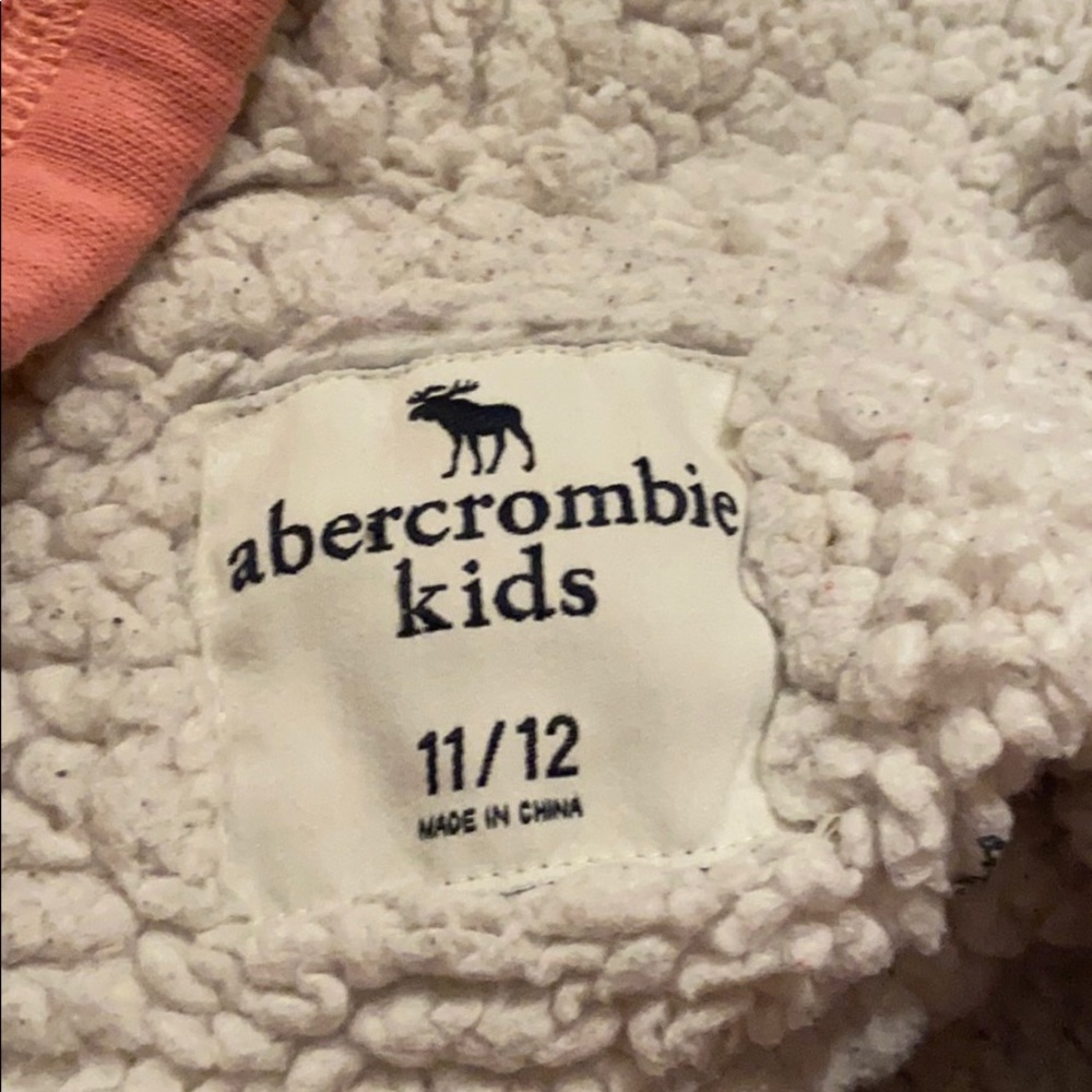 Sweater - Picture 3 of 3